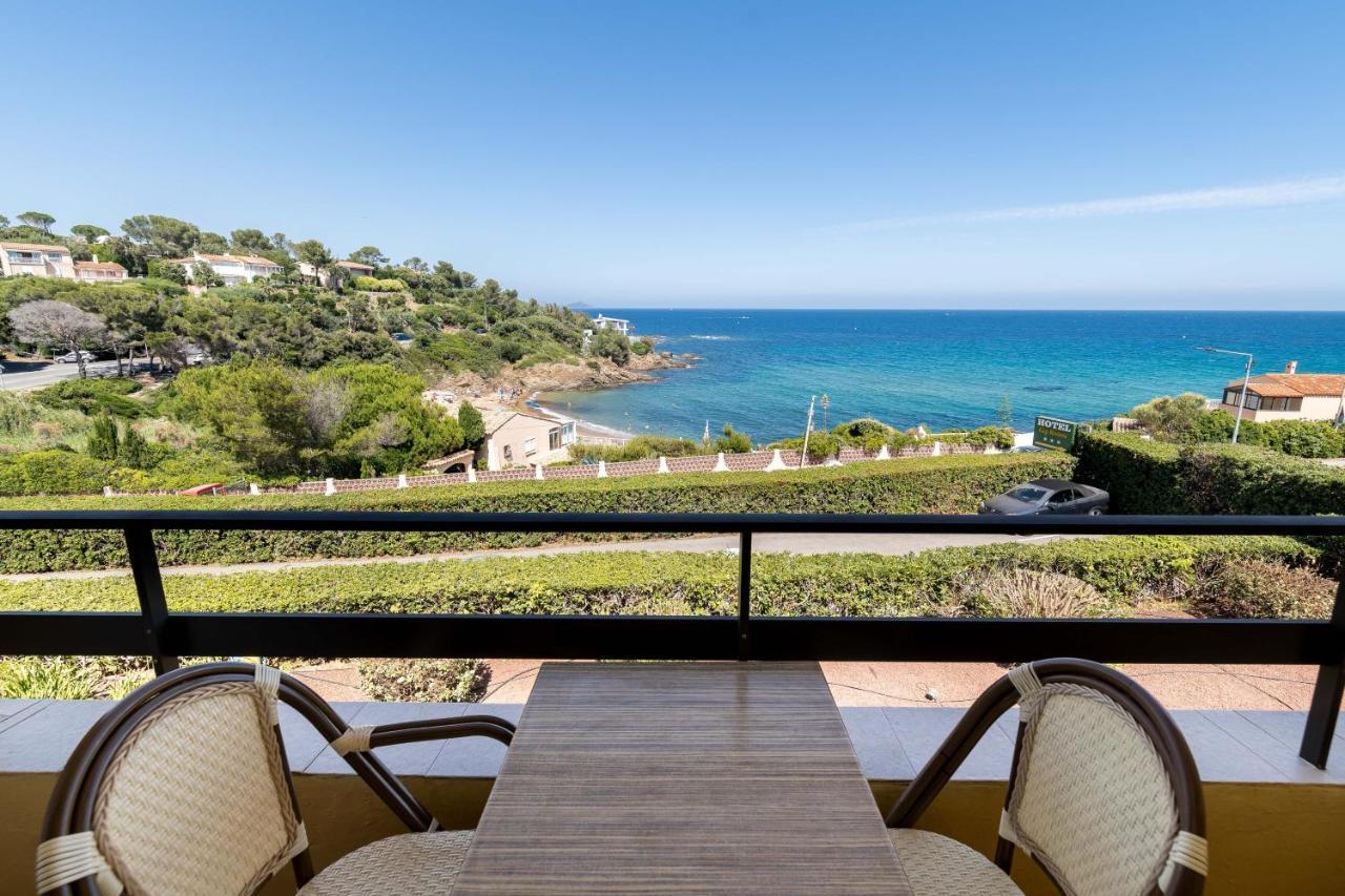"Cap Riviera" Hotel & Restaurant Saint Aygulf Buitenkant foto