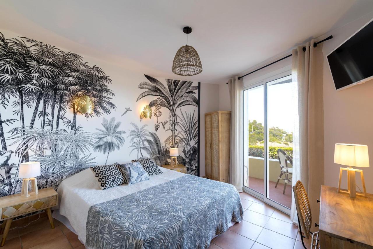 "Cap Riviera" Hotel & Restaurant Saint Aygulf Buitenkant foto