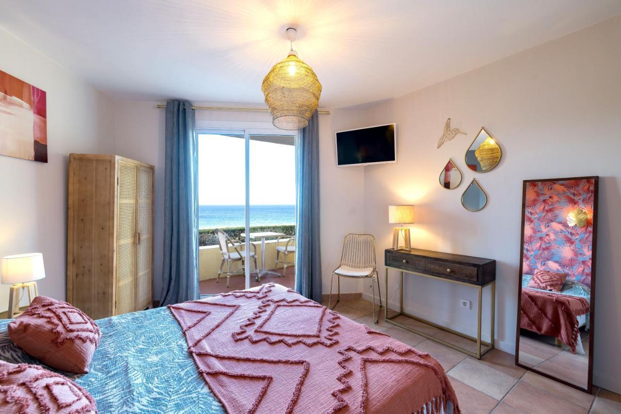 "Cap Riviera" Hotel & Restaurant Saint Aygulf Buitenkant foto