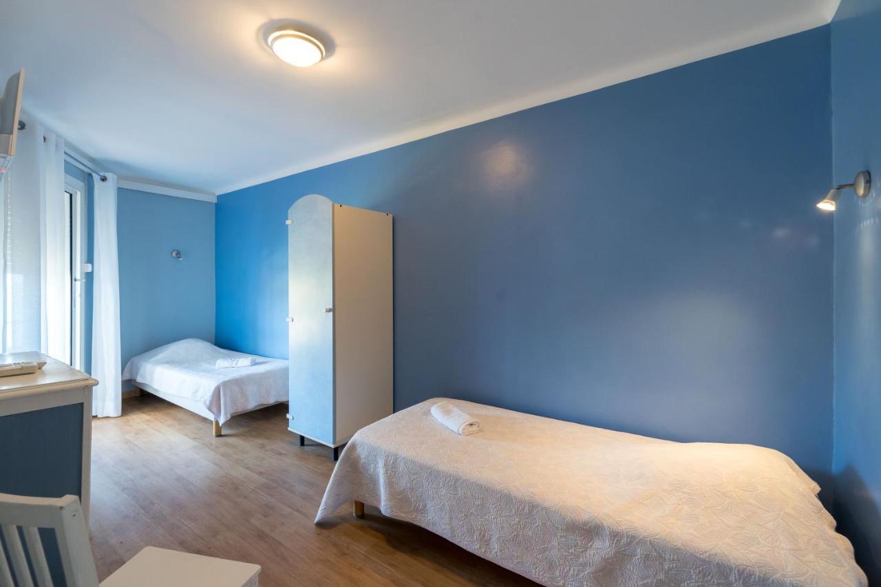 "Cap Riviera" Hotel & Restaurant Saint Aygulf Buitenkant foto