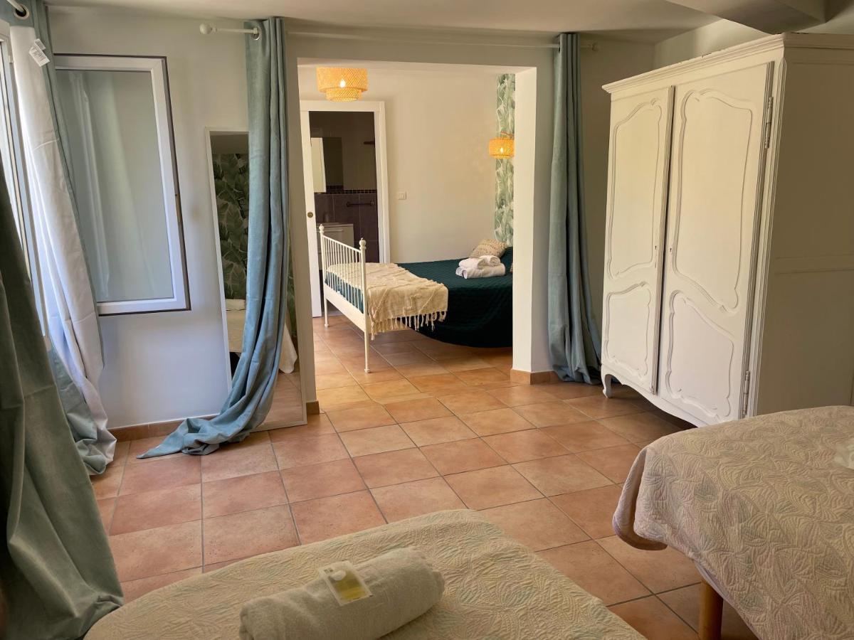 "Cap Riviera" Hotel & Restaurant Saint Aygulf Buitenkant foto