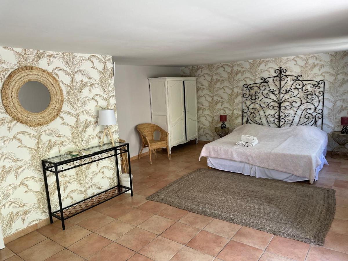 "Cap Riviera" Hotel & Restaurant Saint Aygulf Buitenkant foto