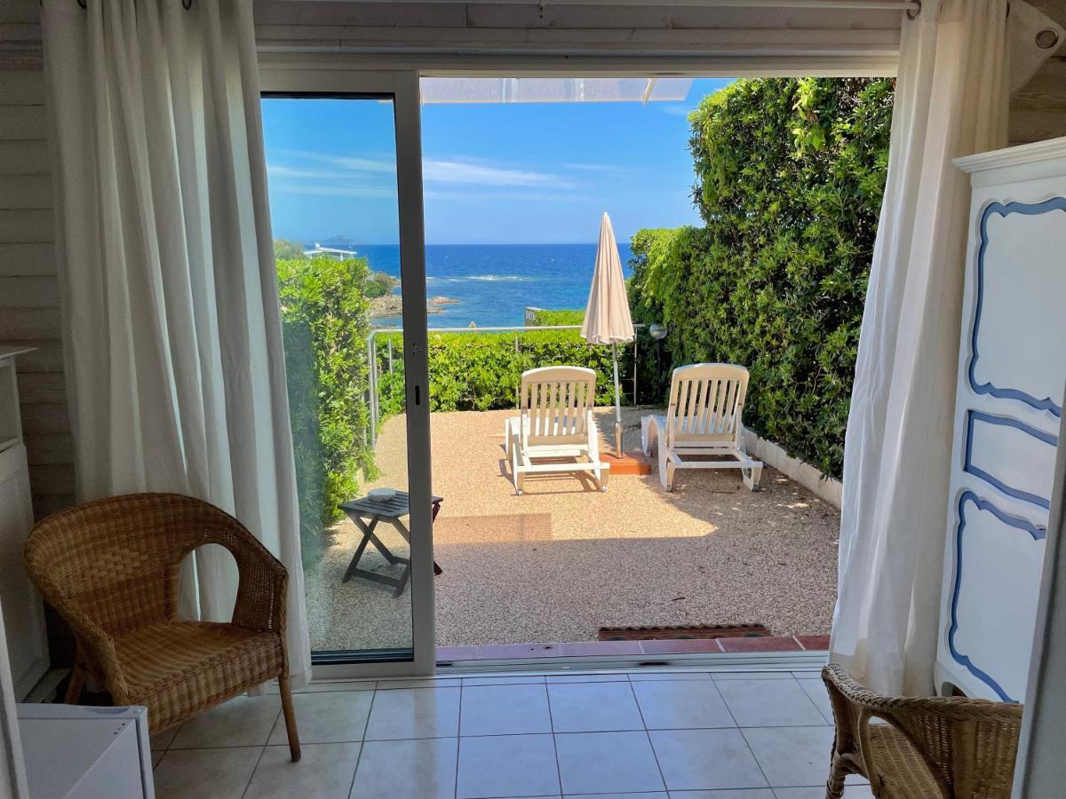 "Cap Riviera" Hotel & Restaurant Saint Aygulf Buitenkant foto
