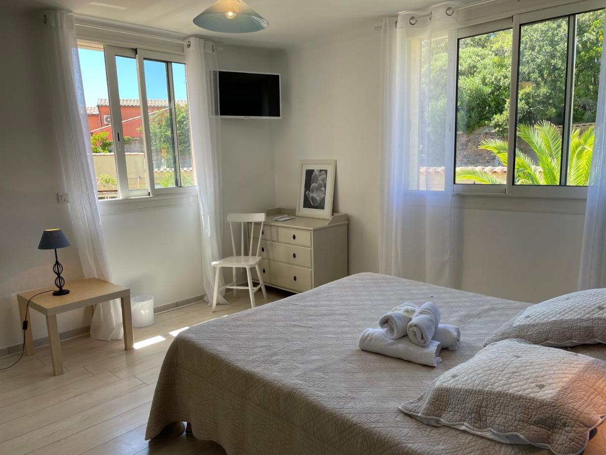 "Cap Riviera" Hotel & Restaurant Saint Aygulf Buitenkant foto