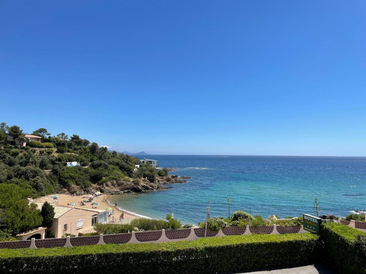 "Cap Riviera" Hotel & Restaurant Saint Aygulf Buitenkant foto