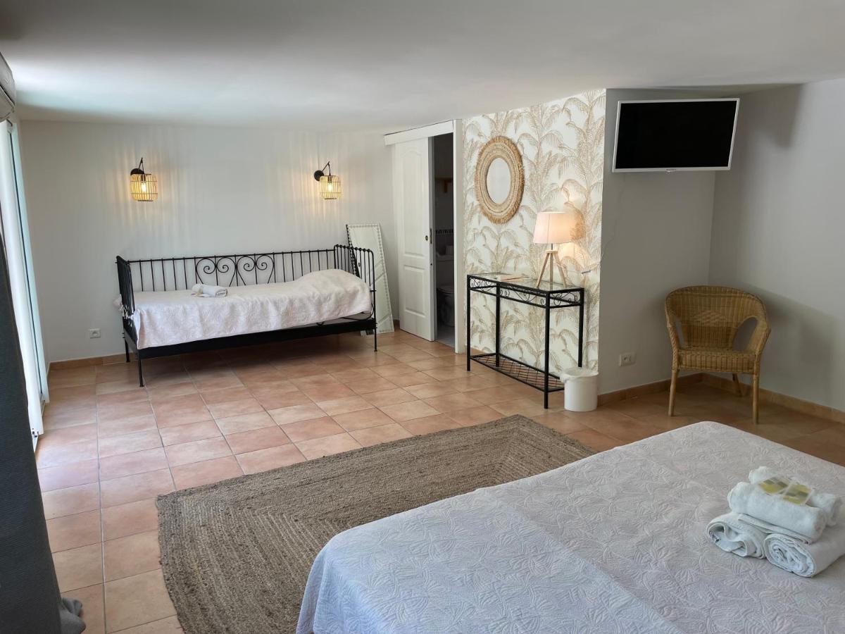 "Cap Riviera" Hotel & Restaurant Saint Aygulf Buitenkant foto